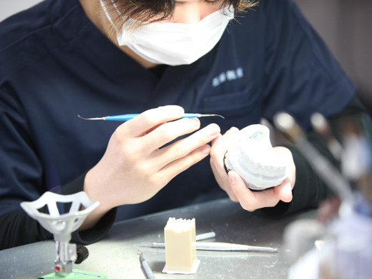 歯科技工士の仕事